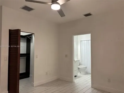1131 SW 86th Avenue Pembroke Pines FL 33025