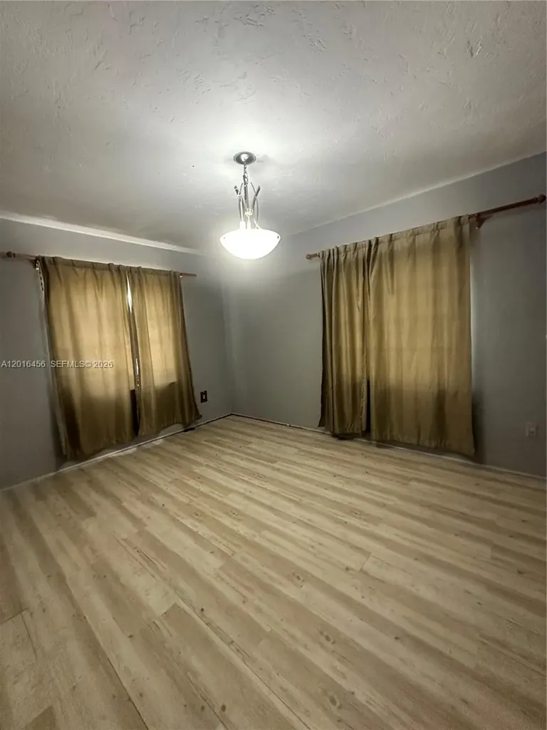 1427 N 26th Avenue Hollywood FL 33020