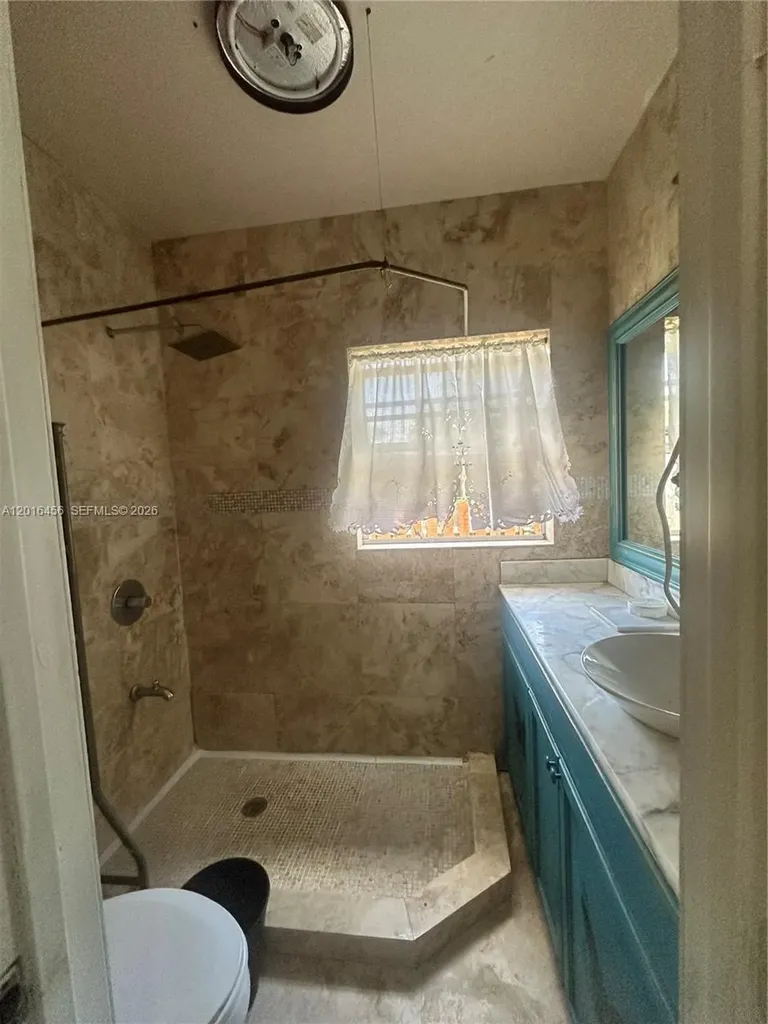 1427 N 26th Avenue Hollywood FL 33020