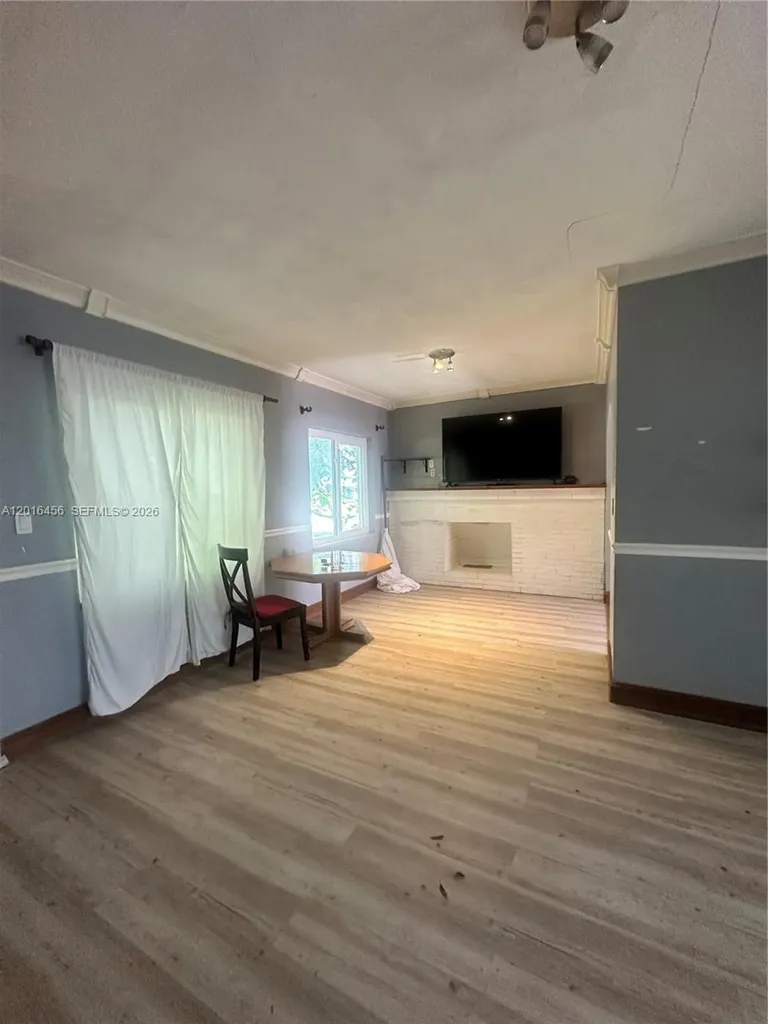 1427 N 26th Avenue Hollywood FL 33020