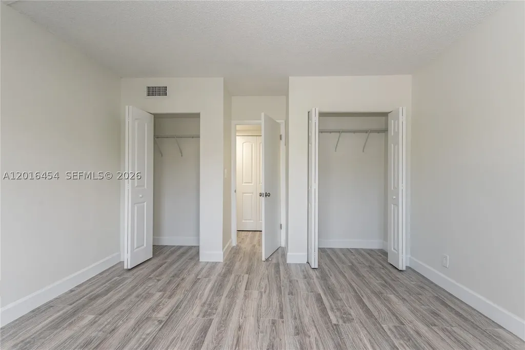 8705 NW 38th Drive Coral Springs FL 33065