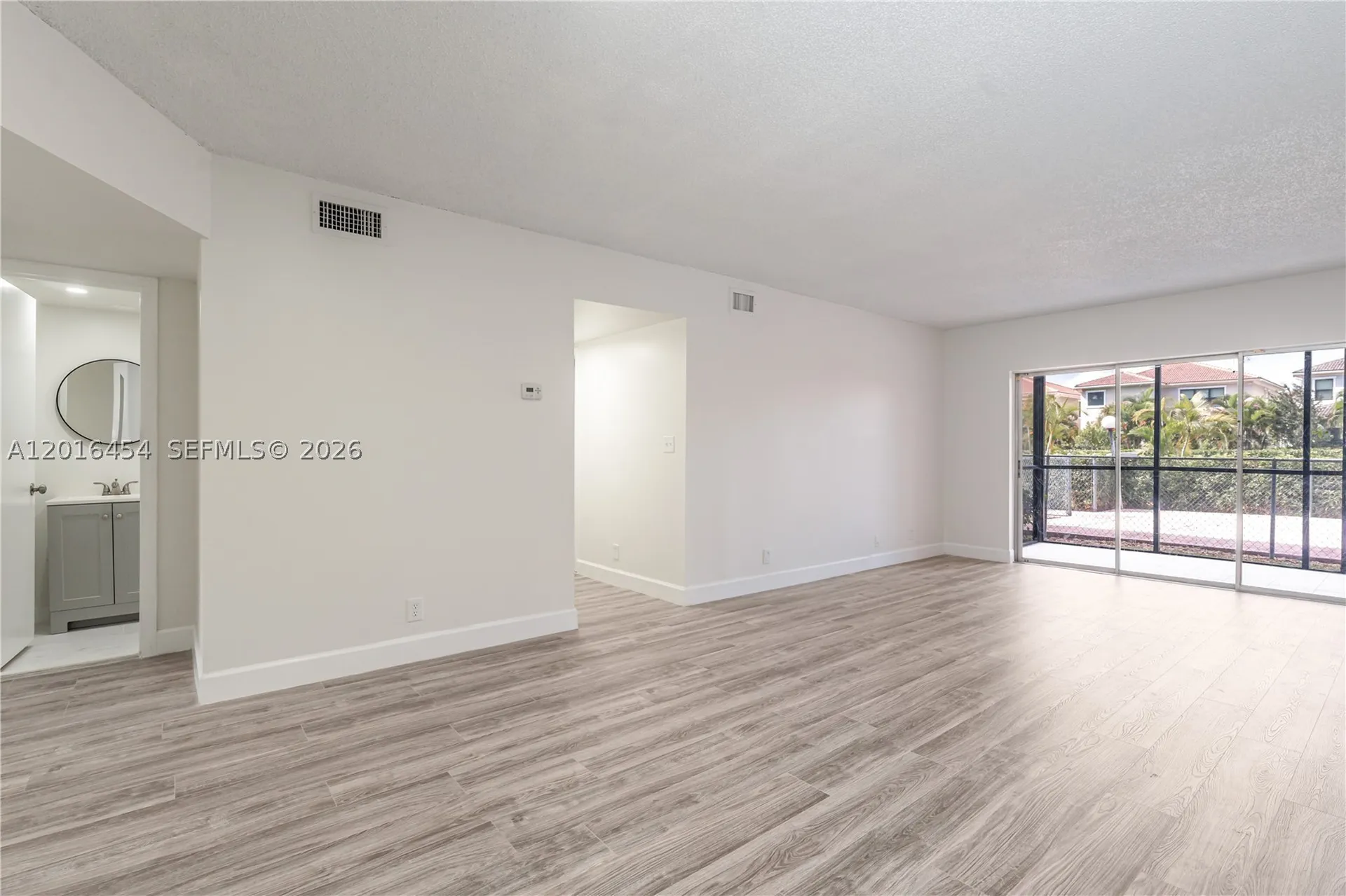 8705 NW 38th Drive Coral Springs FL 33065