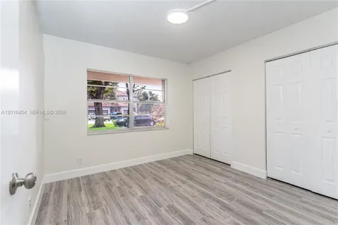 8705 NW 38th Drive Coral Springs FL 33065