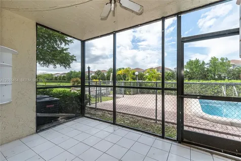 8705 NW 38th Drive Coral Springs FL 33065