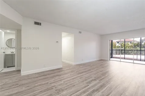 8705 NW 38th Drive Coral Springs FL 33065