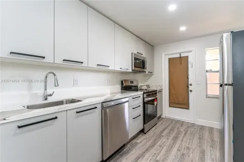 8705 NW 38th Drive Coral Springs FL 33065