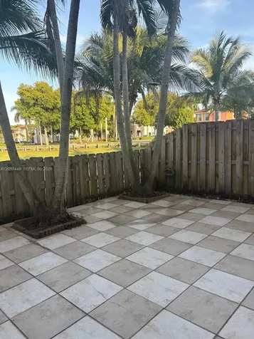 8525 SW 165th Place Miami FL 33193