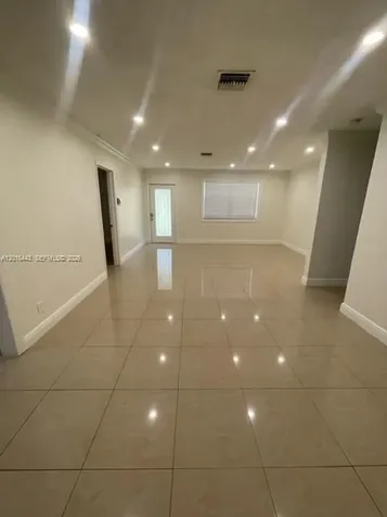 Pembroke Pines FL 33023