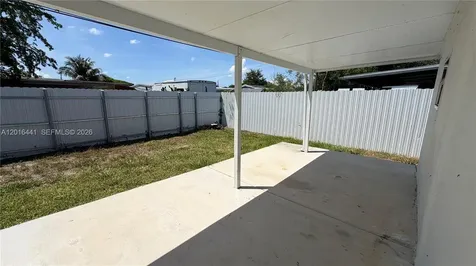 2230 Service Road Opa-Locka FL 33054