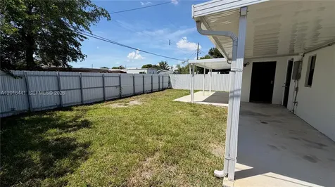 2230 Service Road Opa-Locka FL 33054