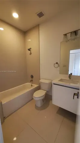 7210 NW 103rd Path Doral FL 33178