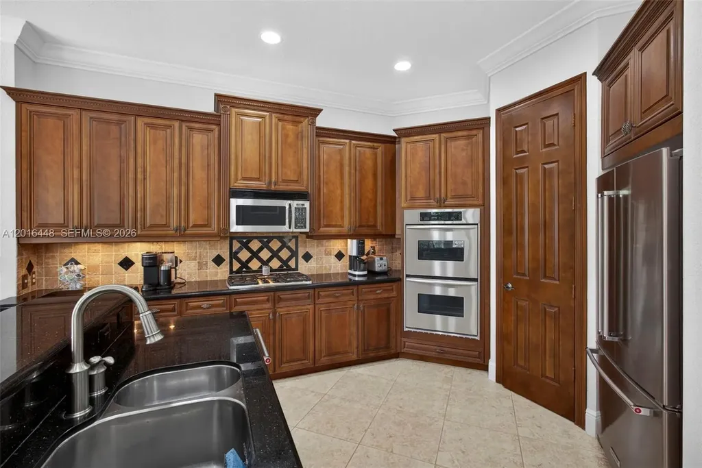 3476 Collonade Drive Wellington FL 33449