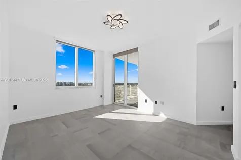 1745 E Hallandale Beach Boulevard Hallandale Beach FL 33009