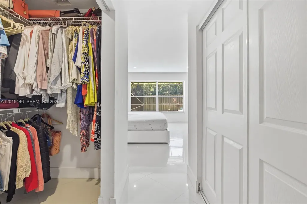 9612 N Carousel Circle N Boca Raton FL 33434