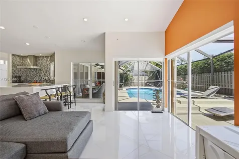 9612 N Carousel Circle N Boca Raton FL 33434