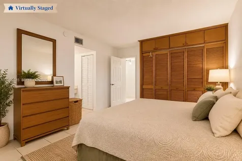 425 W Park Drive Miami FL 33172