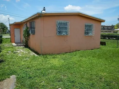 640 SW 7th Street Homestead FL 33030