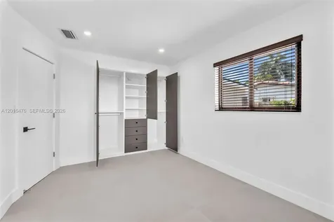 17911 NW 82nd Avenue Hialeah FL 33015