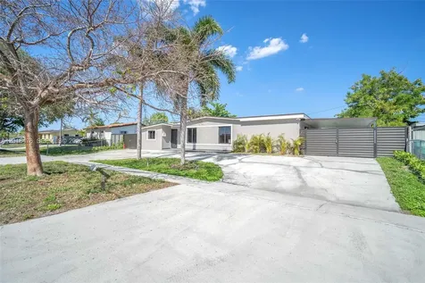 17911 NW 82nd Avenue Hialeah FL 33015