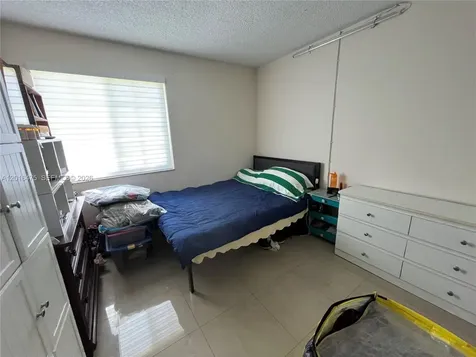 9715 Fontainebleau Boulevard Miami FL 33172