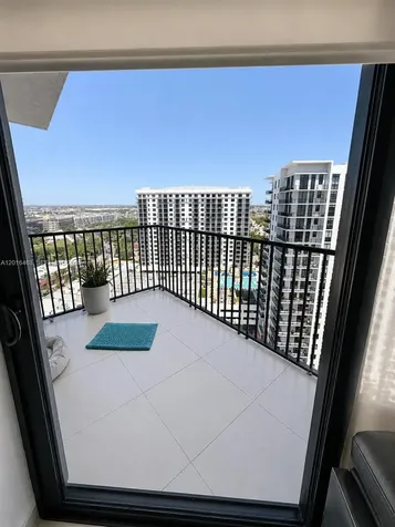 5252 NW 85th Avenue Doral FL 33166