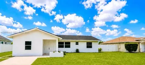 2351 SW Chestnut Lane Port St. Lucie FL 34953