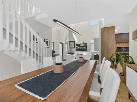 250 Conservation Drive Weston FL 33327