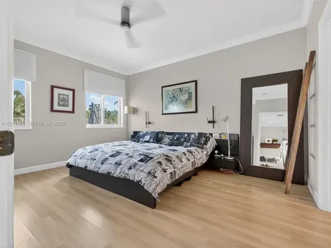 250 Conservation Drive Weston FL 33327