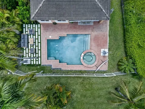 250 Conservation Drive Weston FL 33327