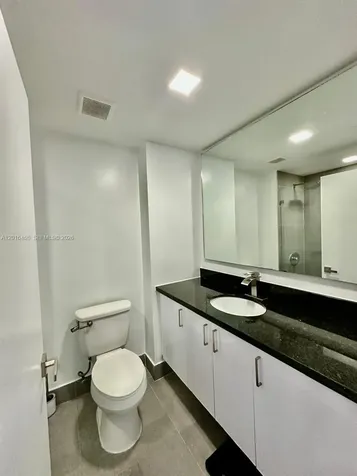 185 SE 14th Terrace Miami FL 33131