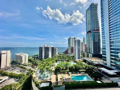 185 SE 14th Terrace Miami FL 33131