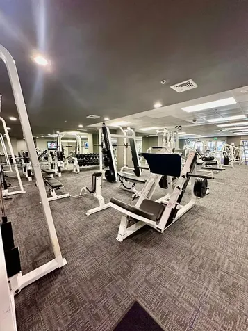 185 SE 14th Terrace Miami FL 33131