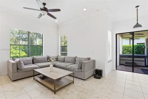3296 NW 83rd Way Cooper City FL 33024