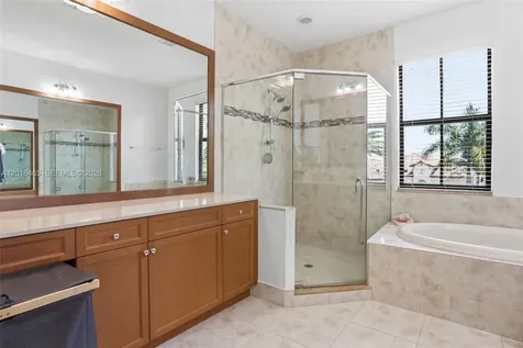 3296 NW 83rd Way Cooper City FL 33024