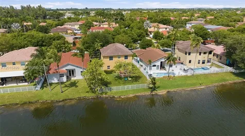 4980 SW 137th Terrace Miramar FL 33027