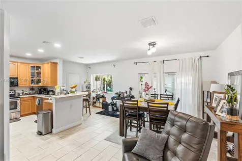1844 SW 102nd Way Miramar FL 33025