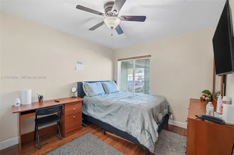 8271 NW 68th Terrace Tamarac FL 33321