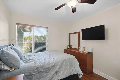 8271 NW 68th Terrace Tamarac FL 33321