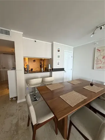 555 NE 15th Street Miami FL 33132