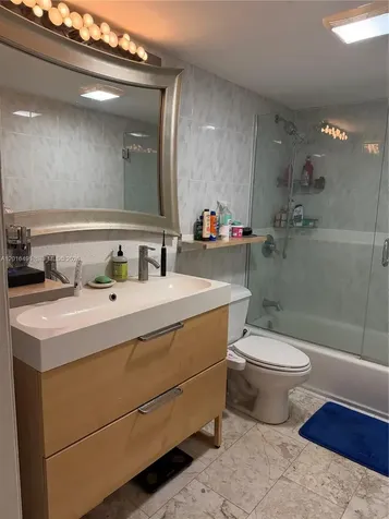 555 NE 15th Street Miami FL 33132