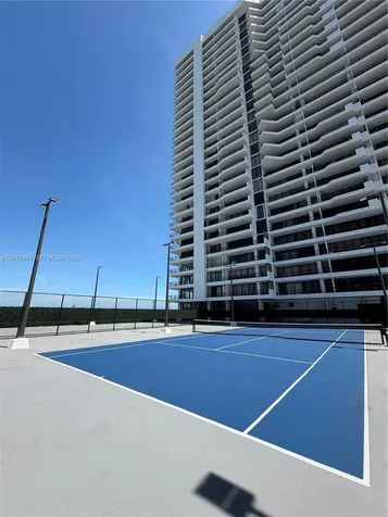 555 NE 15th Street Miami FL 33132
