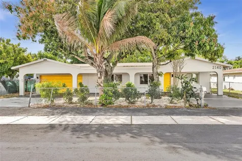 2140 NW 29th Street Oakland Park FL 33311