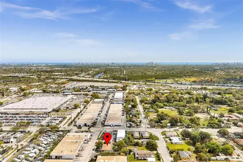 2140 NW 29th Street Oakland Park FL 33311