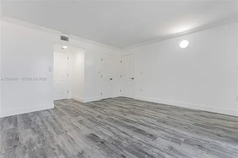8340 Harding Avenue Miami Beach FL 33141