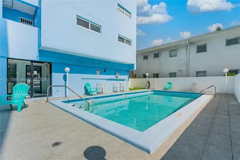 8340 Harding Avenue Miami Beach FL 33141