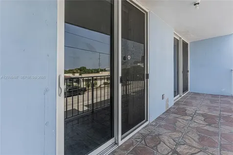 8340 Harding Avenue Miami Beach FL 33141