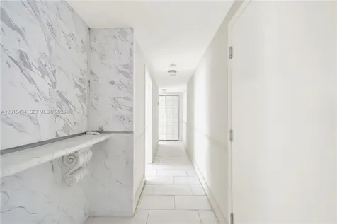 610 8th Street Miami Beach FL 33139