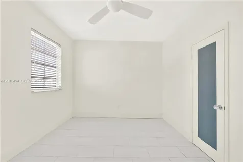 610 8th Street Miami Beach FL 33139