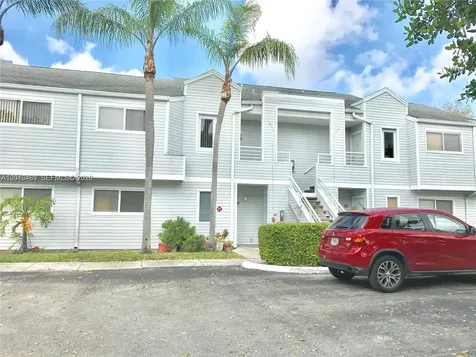 3473 NW 44th Street Oakland Park FL 33309