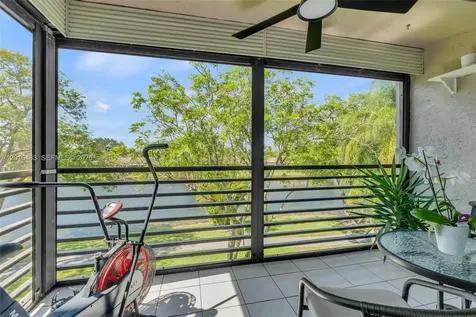 1101 Colony Point Circle Pembroke Pines FL 33026